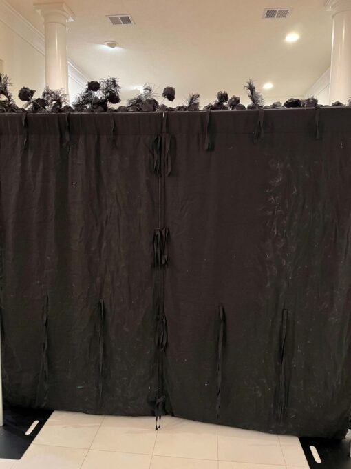 5D Black Feather Wall with Roses for Luxury Gala and Gothic Style Backdrop