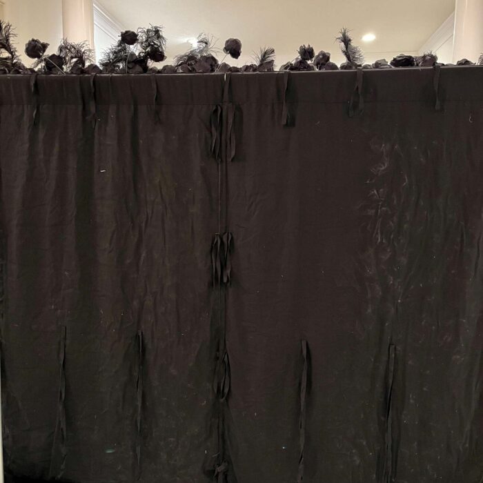5D Black Feather Wall with Roses for Luxury Gala and Gothic Style Backdrop