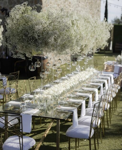 Timeless Heart-Shaped Arch Wedding Backdrop for a Rustic Outdoor Wedding