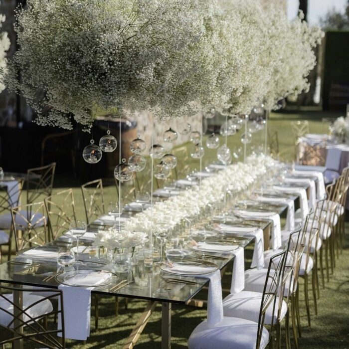 Timeless Heart-Shaped Arch Wedding Backdrop for a Rustic Outdoor Wedding