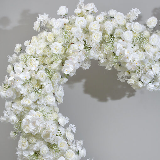 Chic Heart-Shaped Arch with White Roses and Baby’s Breath for Romantic Wedding Decor