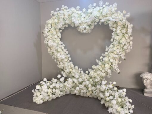 Chic Heart-Shaped Arch with White Roses and Baby’s Breath for Romantic Wedding Decor