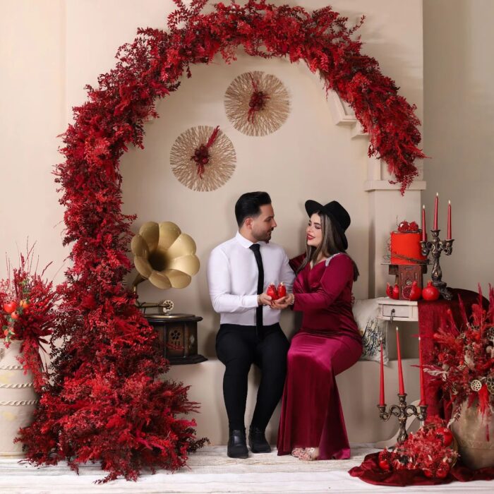 Elegant Floral Arch Decor with Red Wheat Grass for a Vintage Wedding Touch