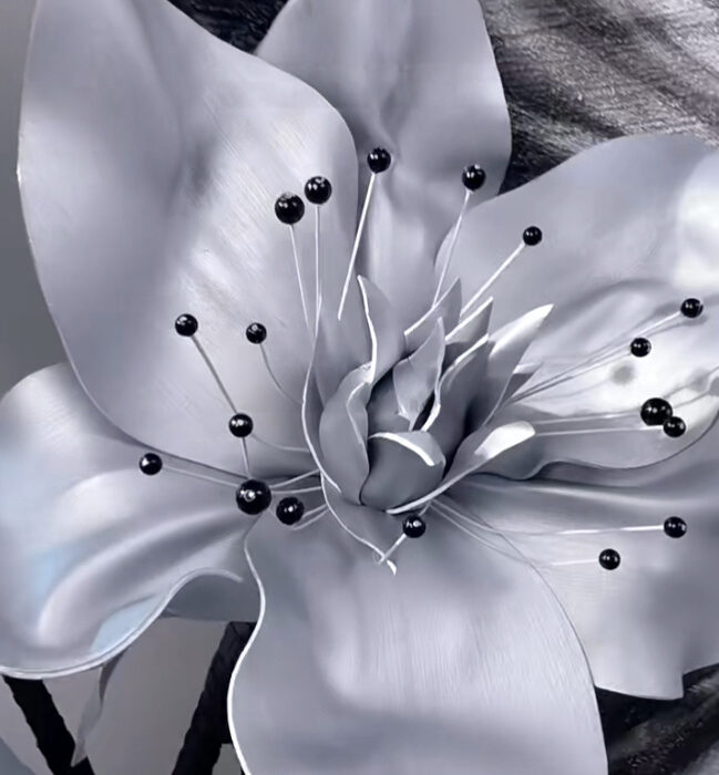 Luxury Black and Silver Gradient Butterfly Decor with Pink Rose Arrangement