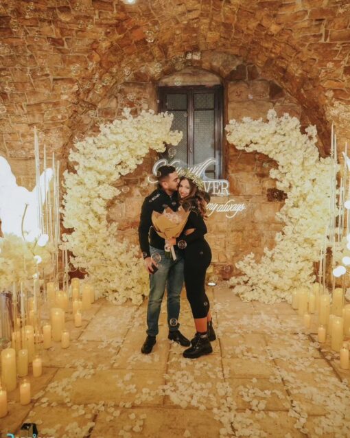 Romantic Double Arch Wedding with White Roses for a Beautiful Ceremony