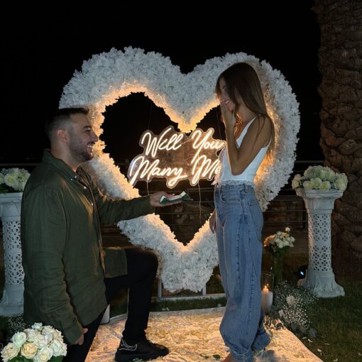 Timeless White Heart-Shaped Rose Arch for a Truly Romantic Proposal