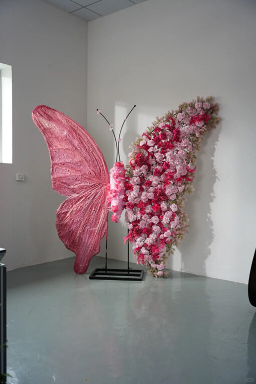 Vibrant Pink Butterfly Wing Backdrop with Rose Theme for Captivating Photoshoots