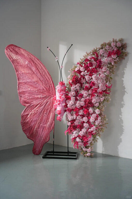Vibrant Pink Butterfly Wing Backdrop with Rose Theme for Captivating Photoshoots