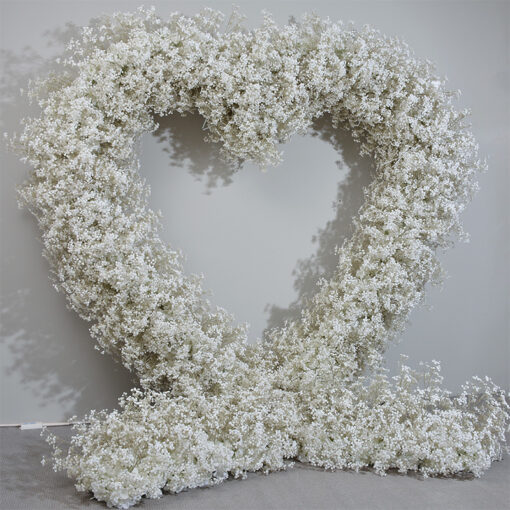 Wedding Arch with Hydrangea & Baby’s Breath – Heart-Shaped Floral Arrangement for Wedding Ceremony Decor
