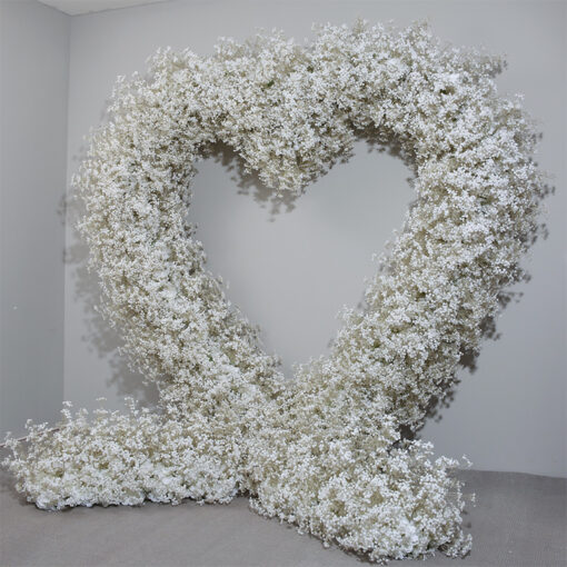 Wedding Arch with Hydrangea & Baby’s Breath – Heart-Shaped Floral Arrangement for Wedding Ceremony Decor